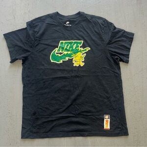 Nike Black and Green Graphic Tee